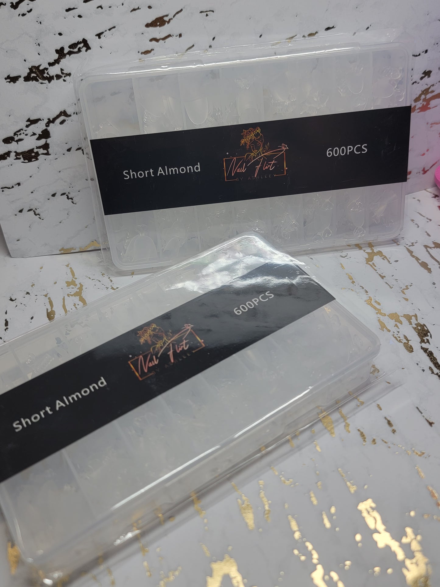 Short Almond Tips (600pcs)